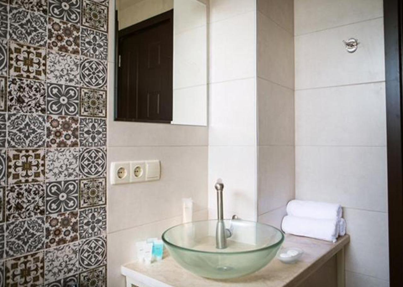 Degustarium Hotel Tbilisi Exteriör bild